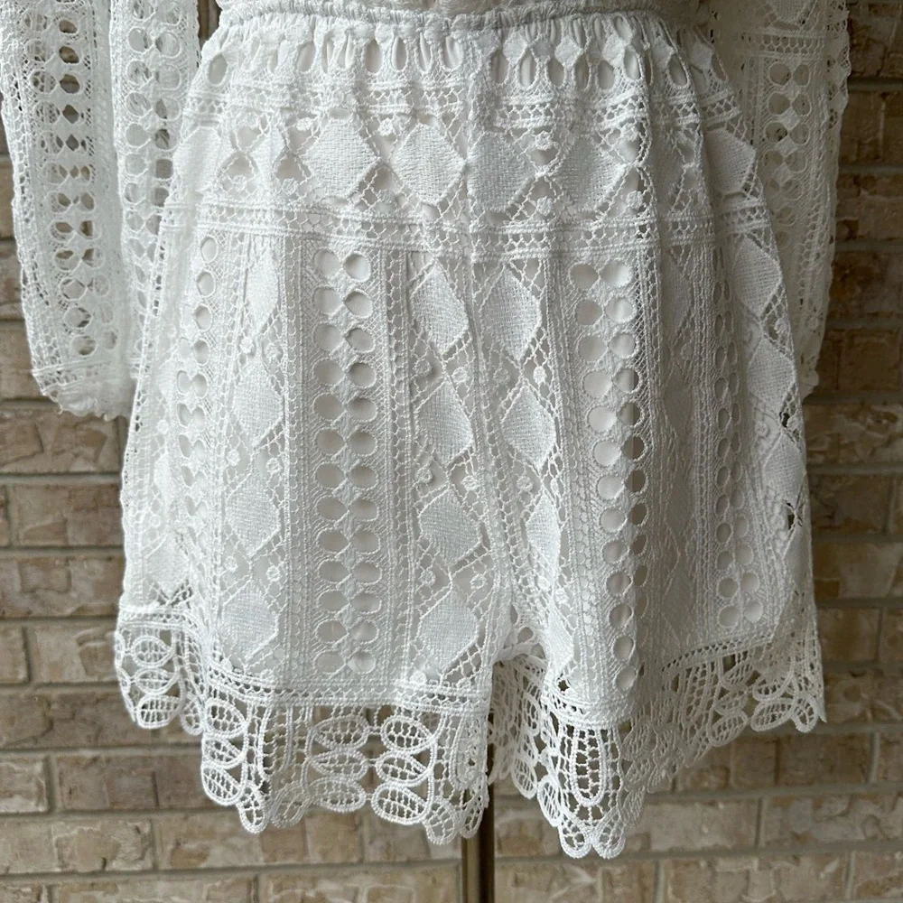 New Eilly Bazar Lace Romper Lined Size M 🌸 - Picture 11 of 16